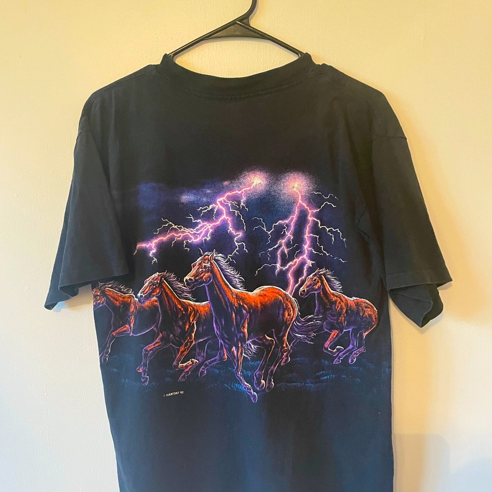 Graphic tee - Picture 2 of 3